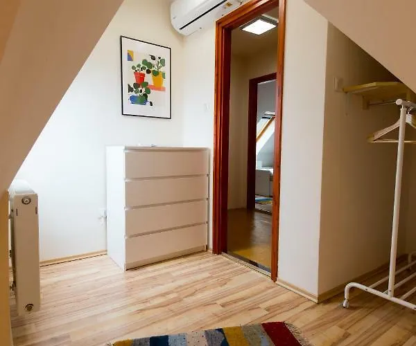 Lägenhet Two Towers